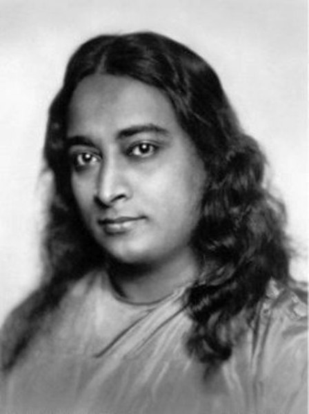 File:Paramahansa Yogananda Standard Pose.jpg