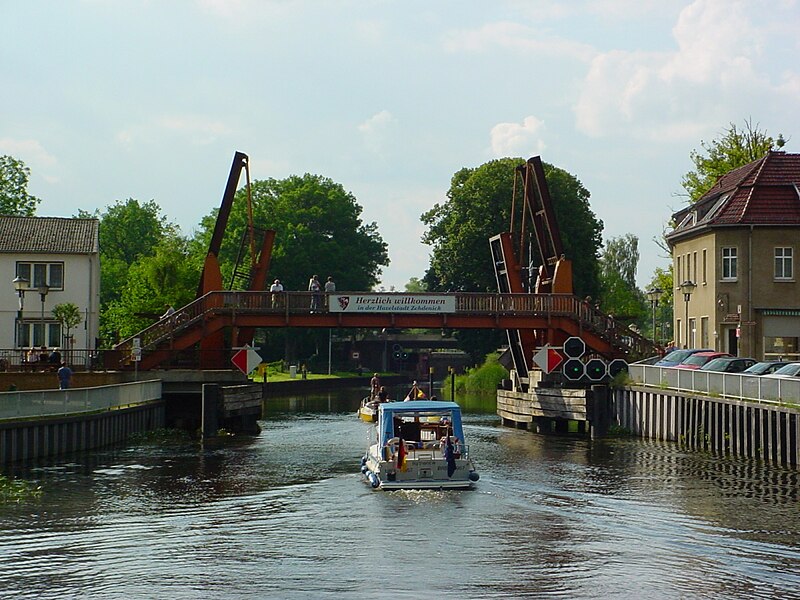 File:RK 0408 5880 Hastbrücke.jpg