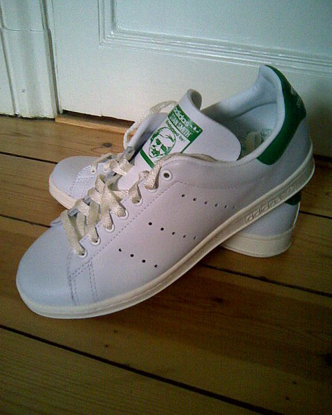 File:Adidas Stan Smith 80s.jpg