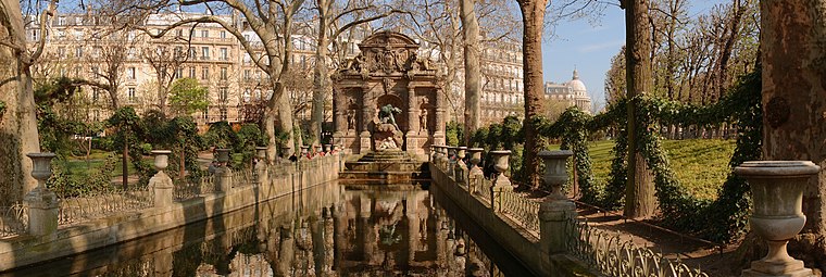 Marie de Médicis' fountain, now with Polyphemus Surprising Acis and Galatea, by Auguste Ottin (1866)