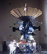 A 1986 photo of the Galileo orbiter in finished form