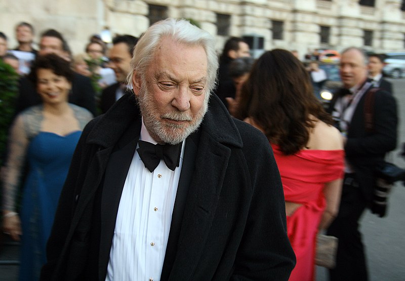 File:ROMY2011 a22 Donald Sutherland.jpg