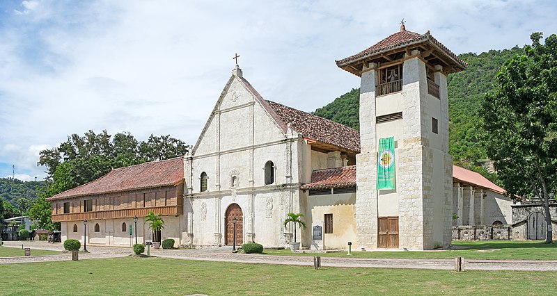 File:Boljoon Church, Cebu.jpg