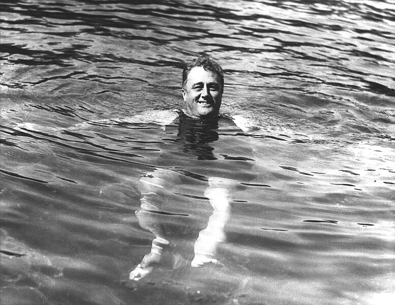 File:FDR-Pool-Warm-Springs-1929.jpg