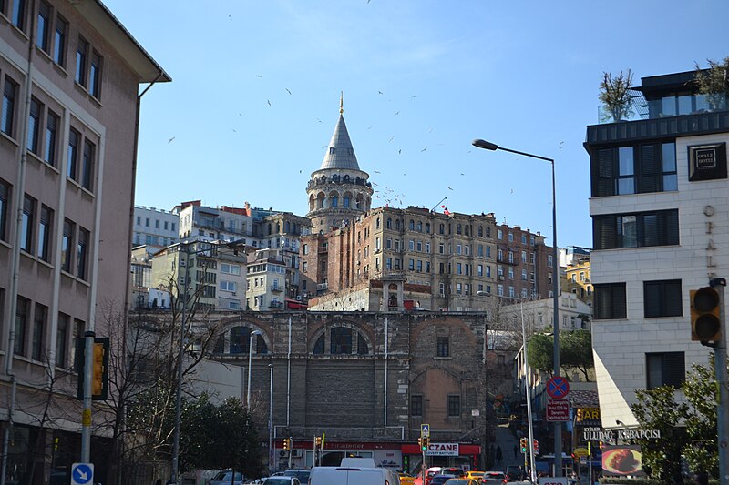 File:Galata Tower, from Karaköy..jpg