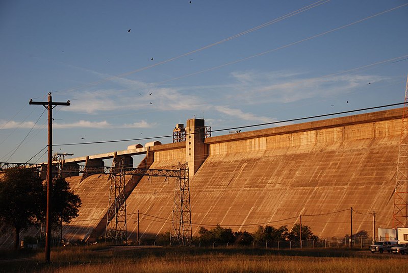 File:Mansfield Dam.jpg