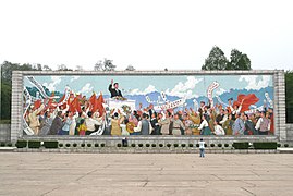 Un mural de Kim Il-sung en Pionyang