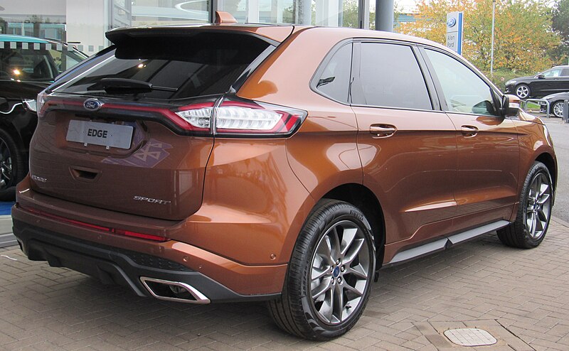 File:2017 Ford Edge.jpg