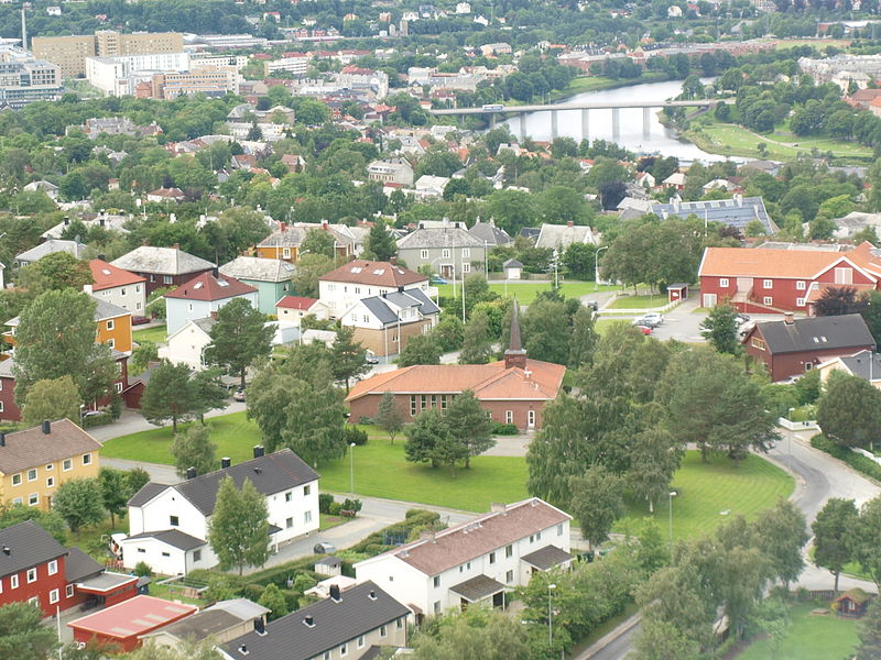 File:Berg arbeidskirke, Trondheim.JPG