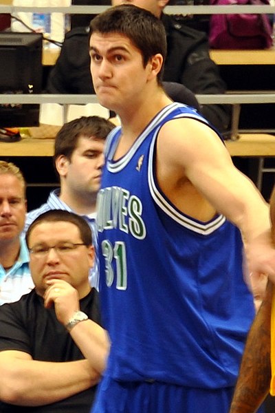 File:Darko Milicic cropped.jpg