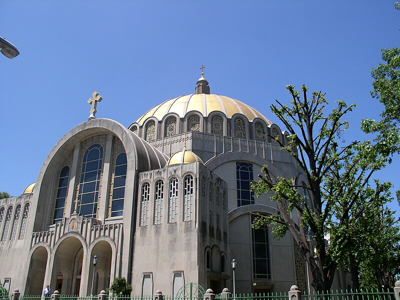 Archivo:Ukrainian Catholic Cathedral.JPG