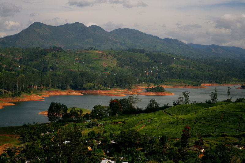 File:CastlereighReservoir-SriLanka-1.jpg