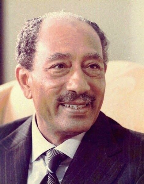 Archivo:Sadat 1 (cropped 2).jpg