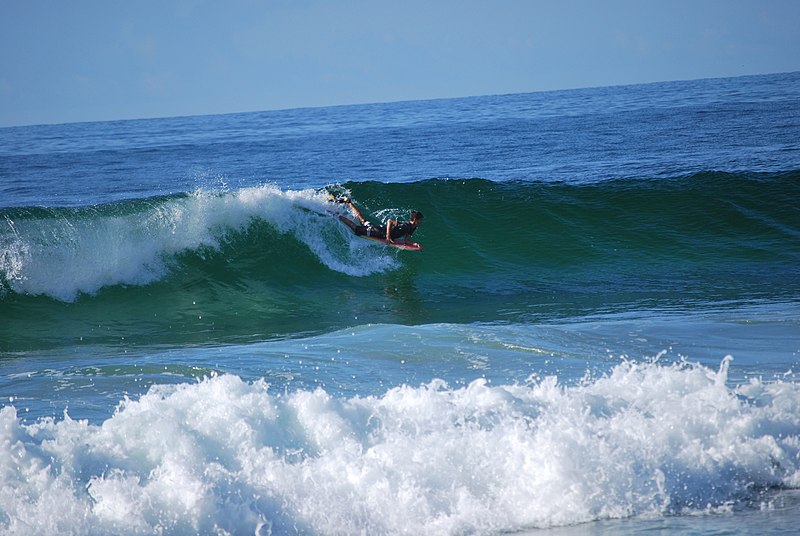 Archivo:SurferZipolite1.JPG