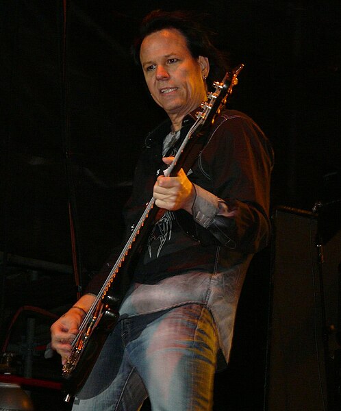 Archivo:BobbyDall.JPG