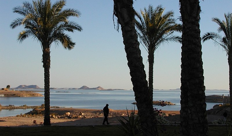 File:Lake Nasser Vista.jpg