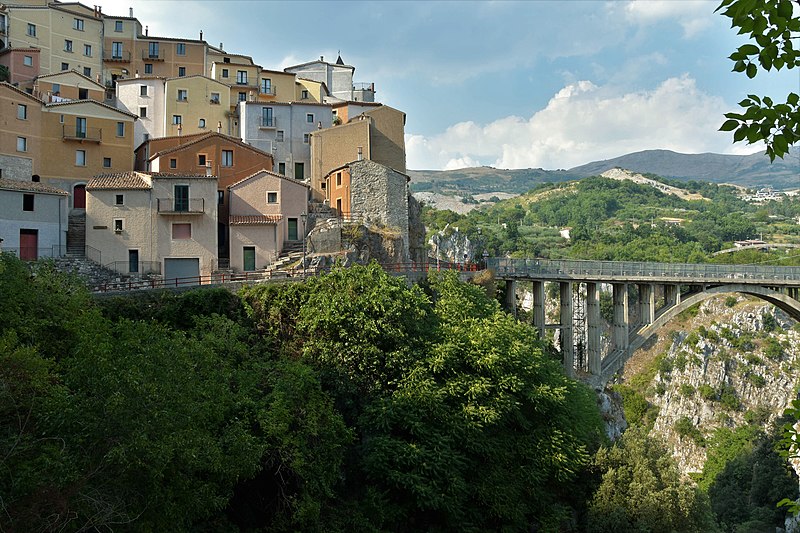 File:Ponte2.jpg