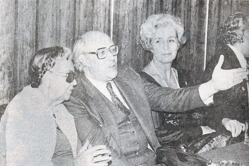 Archivo:Rostropovich.jpg