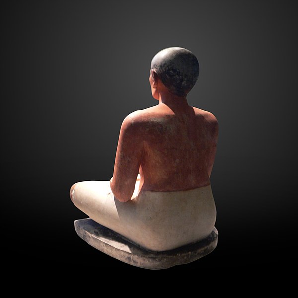 File:Seated scribe-E 3023-p1020377-gradient.jpg