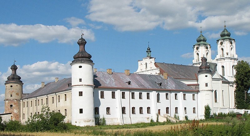 File:Sejny-klasztor-dominikanów.JPG