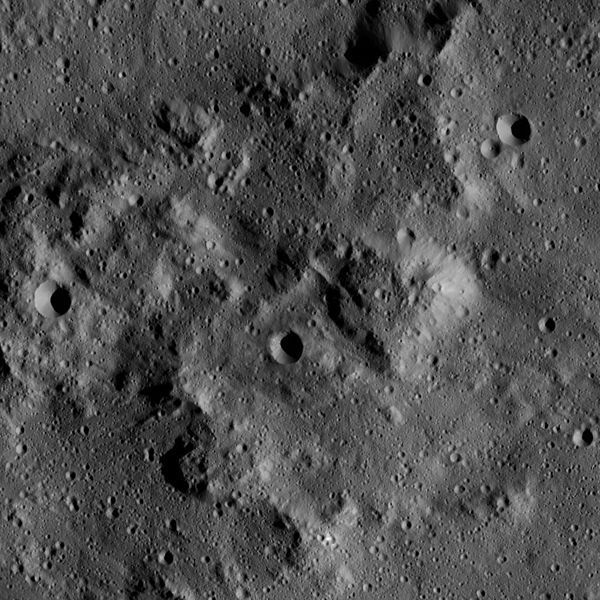 File:PIA20381-Ceres-DwarfPlanet-Dawn-4thMapOrbit-LAMO-image27-20160107.jpg