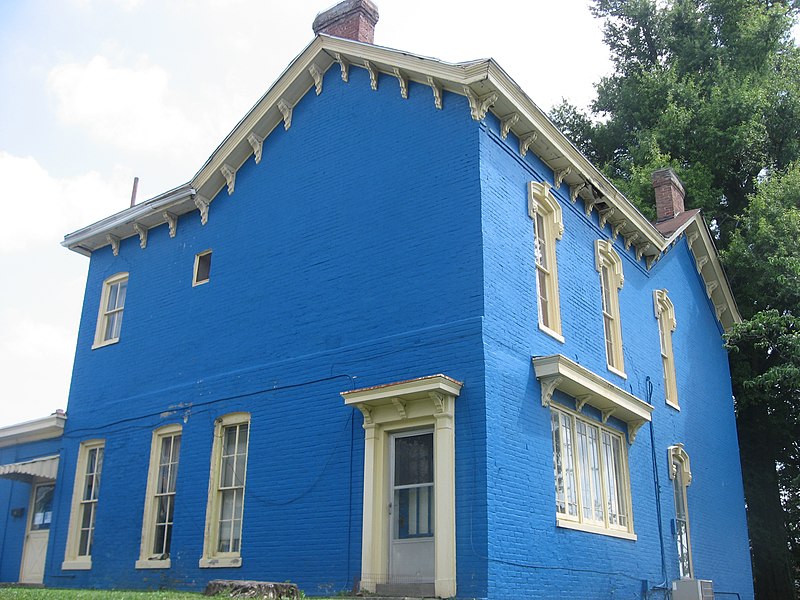 File:Larue-Layman House.jpg