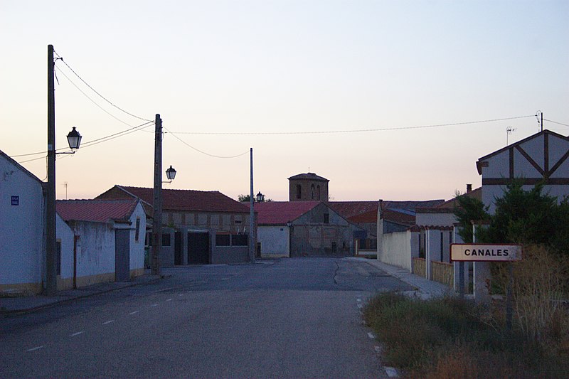 Файл:Canales (Ávila).jpg