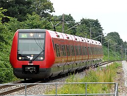 使用“第二代哥本哈根市郊铁路列车”的哥本哈根市郊铁路B+线列车，2007年7月21日拍摄于耶厄斯堡站附近。