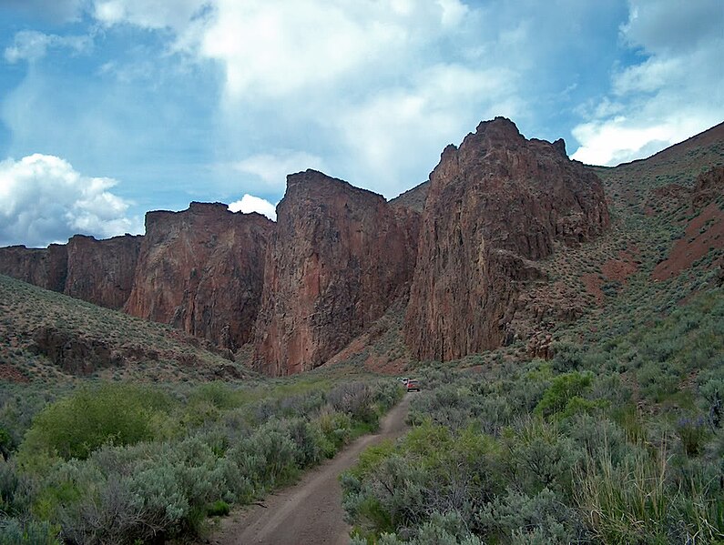 File:High rock canyon.jpg