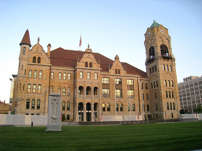 Archivo:Lackawanna County Courthouse 008.jpg