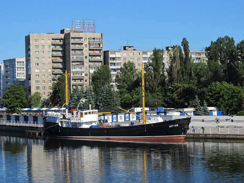 Файл:SRT-129 Kaliningrad Museum.JPG