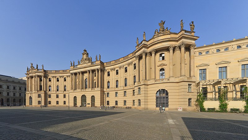 Файл:Berlin-Mitte Bebelplatz2 05-2014.jpg