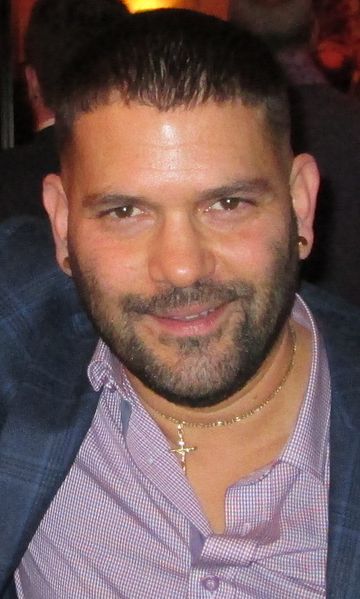 File:Guillermo Diaz 2013.jpg