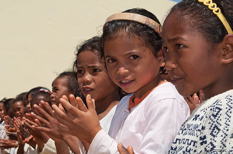 File:Malagasy girls Madagascar Merina.jpg