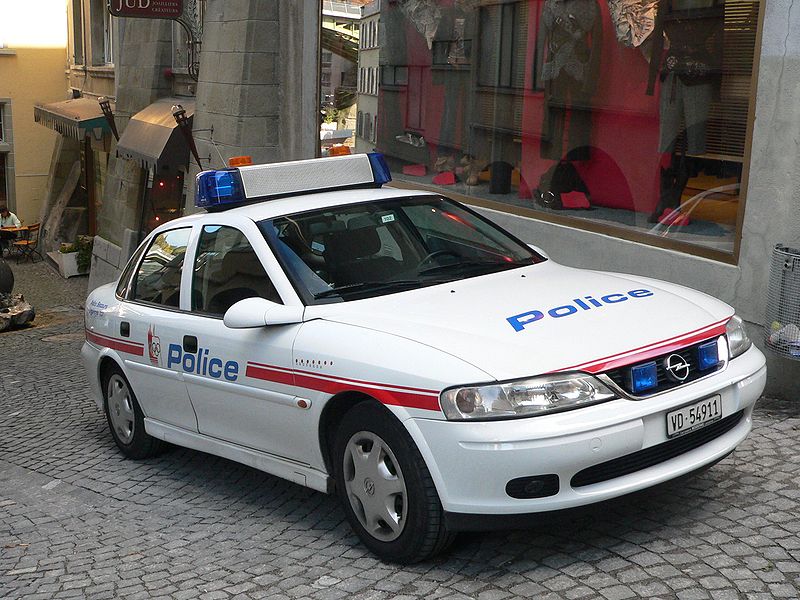 File:Police-p1010688.jpg