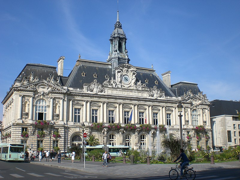 File:Tours, Hôtel de Ville.JPG