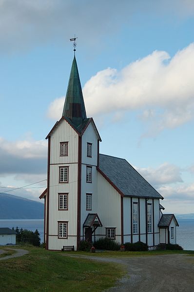 File:Vestvik kirke.JPG