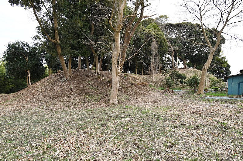 File:Bochanoyama Kofun, funkyu.jpg