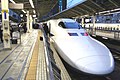 Shinkansen waiting for passengers