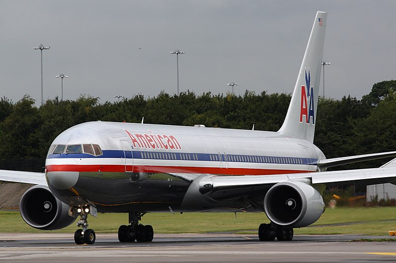 Archivo:American Airlines B767 (3814673455).jpg