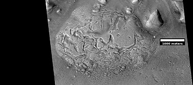 Wide view of brain terrain being formed, as seen by HiRISE under HiWish program