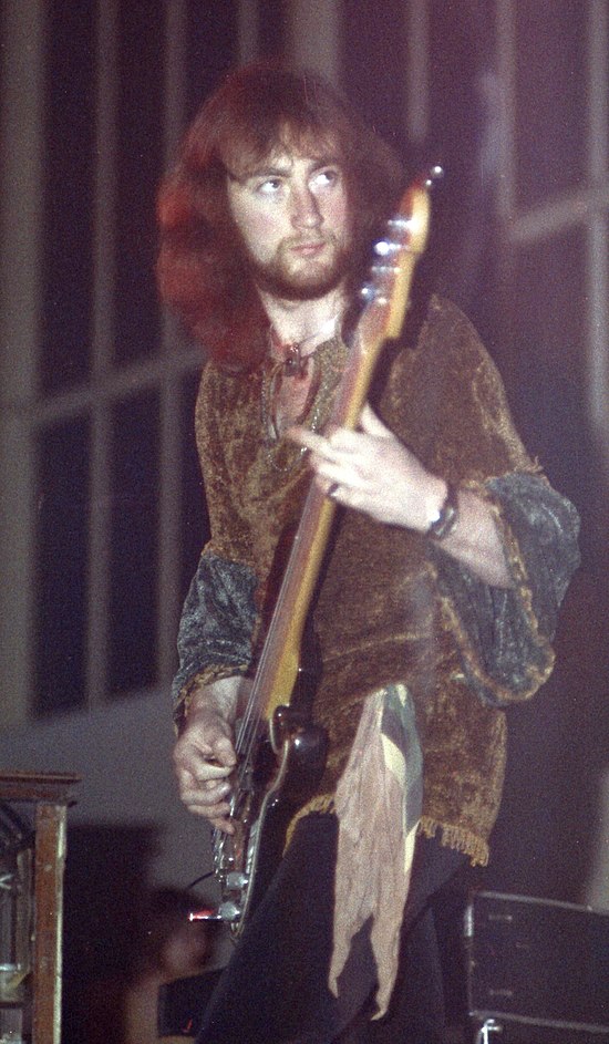 Glover performing live with Deep Purple in 1971