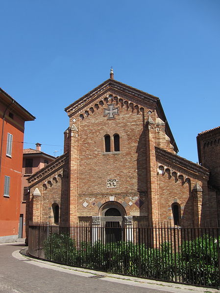 File:Santo Stefano Bologna-03.JPG