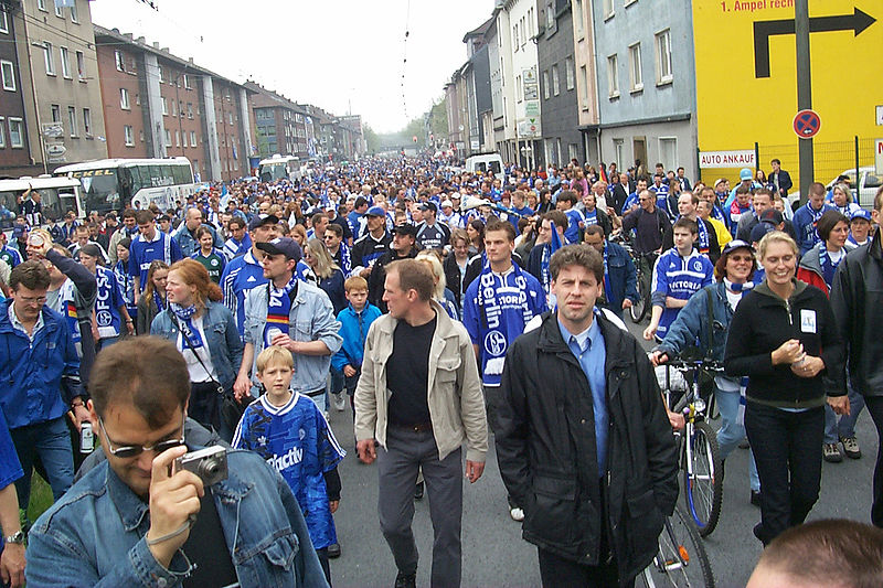 File:Schalker Massen01.jpg