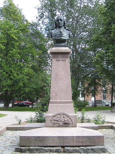 File:Anders Chydenius statue.jpg