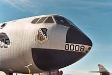 B52B 008nose.jpg