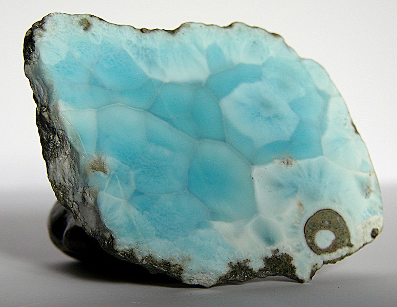 File:Larimar.jpg