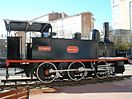 Vieja locomotora en la Ronda del Ferrocarril