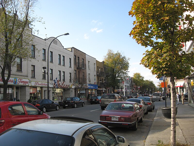 File:Petite Italie (Montréal)-2.JPG