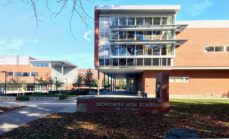 File:Snohomish HS 01.jpg